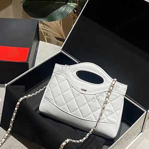 Nouveau sac de fourre-tout Satchel Classic Luxury Femme Handbag Diamond Diamant Silver Metal jumelé avec sac à bandoulière en cuir de mouton Sac à bandoulière
