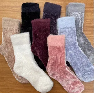 Nuevos calcetines Saturn bordado Chenille Burr para mujer, calcetín con forro polar, calcetines gruesos de Color sólido japonés, calcetines casuales de invierno