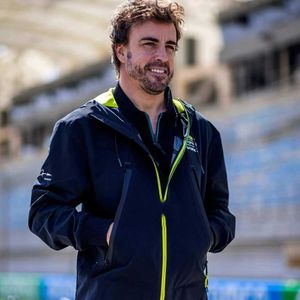 Nieuw seizoen Aston Martin Windbreakers Herenjassen voor heren F1 Alonso Kimoa Windbreaker Windbreaker Formule 1 Racing Suit Winddicht Jack Bomberjack