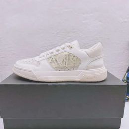 Nieuw seizoen heren dames ma1 casual schoenen vrouwen mannen ontwerpers mode sneakers ma2 leer gemaakt bovenwerk met vijfsterren ademhaling oogje originele doos 14785 439