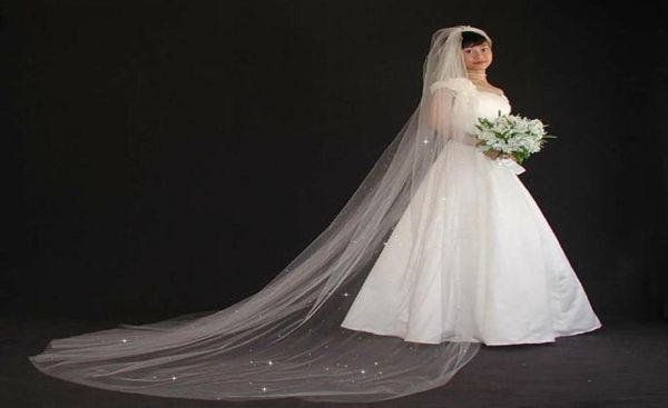 Nouvelle vente de luxe Image réelle voiles de mariée une couche cathédrale longueur voile avec cristal Warovski strass Tulle mariage Ve3425605