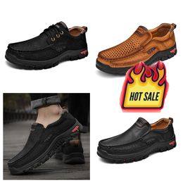 Nieuwe verkoopschoenen voor mannen Echt lederen gai casual lederen schoenen zakelijke mode loafers lichtgewicht hoogwaardige klassieke mode gentleman klimschoen 38-51