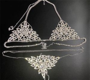 Nouvelle chaîne sexy Bra Body Jewelry Crystal Bikini Set Beach Lingerie tenue harnais bling string for women holiday t2005084478130