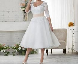 Nouvelles robes de mariée sexy 1/2 manches plus taille robes de mariée en dentelle