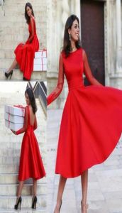 Nieuwe pure lange mouwen Backless prom jurken eenvoudige thee lengte korte rode avondjurk goedkoop formele feestjurken speciale gelegenheid D8631908