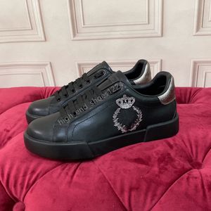 nouvelles chaussures chaussures de marque hommes chaussures baskets chaussures femmes chaussures chaussures de mode chaussures de sport en cuir véritable graffiti noir blanc coeur broderie patchs cuir de veau