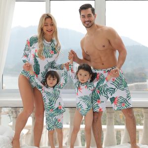 Familie Matching Outfits Nieuwe shirts met korte mouwen Summer Boys Girls Animal Style Mother Daughter