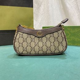 Nieuwe schoudertas Vierkante tas van hoge kwaliteit Halve maan tas Eenvoudige mode crossbody tas Effen kleur onderarmtas Designer handtas Messenger dameshandtas Bruin