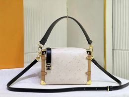 Nouveau coffre latéral moyen sac à main femmes bagages sac à main boîte souple sac de luxe sac à bandoulière M46907 M46358