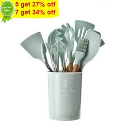 Nouveau Silicone Outils De Cuisine Set Turner Pinces Cuillère À Soupe Spatule Brosse Grattoir Pelle Antiadhésive Batteur À Oeufs Ustensiles De Cuisine Ustensiles De Cuisine