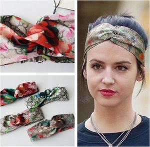 Nouvelle soie très doux bandeau de bandes dames femmes de mode de mode Bloom Flower Bird Elastic HairBand Girl Ladies Headraps8433732