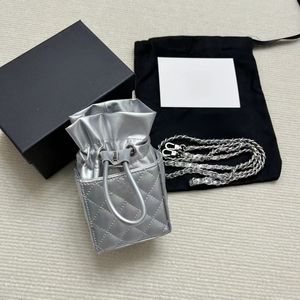 Nieuwe zilveren hardware met mini-ketting Shaomai-tas Crossbody Make-uptasje VIP-punten inwisselen Cadeauverpakking