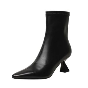 Nouvelle taille 33-40 femmes bottes à talons hauts étrange talon bout pointu femmes mi-mollet bottes mode hiver chaussures femmes chaussures