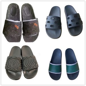 Zapatillas de verano para hombres zapatillas de playa al aire libre sandalias de cuero femenino zapatillas planas para mujeres hombres color verde color gris negro con cajas