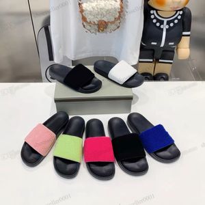 Nieuwe slippers voor vrouwen schoenen handdoek slippers sandalen mode vrouw ontwerper gevlochten klassieke luxe dames zomer strand wol dikke bodem schoenen 35-40 i7f5#