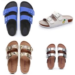 Nieuwe slippers dragen extra grote sandalen één lijn dubbele knop strandschoenen GAI EUR 36-46