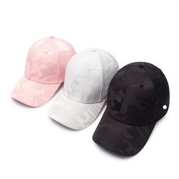 Nieuwe Snapbacks Hat Four Seasons Heren en Dames Outdoor Shade Cap Trend Camouflage Baseball Cap Band Label Spot