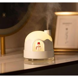 Nouvelle maison neigeuse nocturne humidificateur USB chambre silencieuse mignon bourse de bureau mini eau régénère maison zay