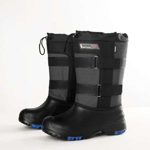Nuevas botas de agua para nieve Hunter Zapatos de pesca impermeables y con clavos de acero Botas para nieve de barril alto Zapatos de pesca Pesca en roca WELLIES short Rain