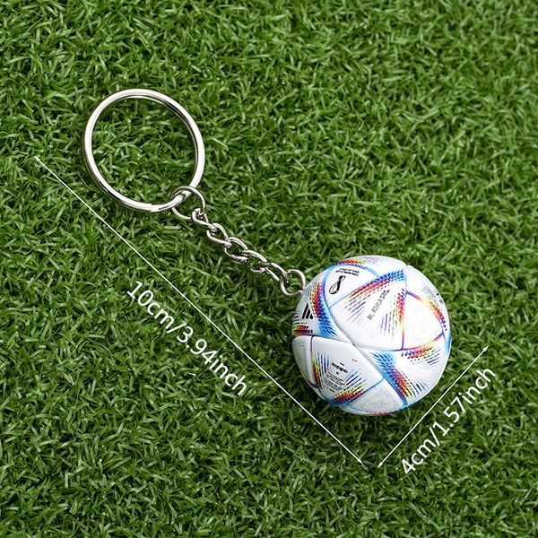 Nuevo llave de fútbol de goma suave anillo colgante de fútbol juegos de llave de la cadena de recuerdo del llavero al por mayor para hombres y mujeres