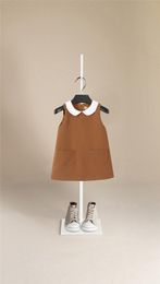 Nouvelle robe princesse pour enfants de printemps et automne en coton double couche simple robe de fille douce micro élastique