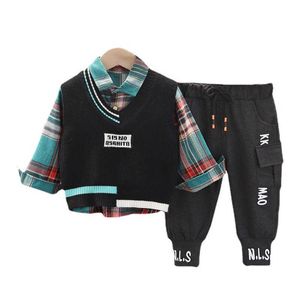 Nieuwe Lente Herfst Kinderkleding Pak Baby Jongens Katoen Casual Vest Shirt Broek 3pcs / Sets Peutersport Kostuum Kinder trainingspakken X0802