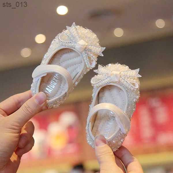 New Spring Baby Girl Princess Shoes Suela blanda antideslizante Sandalias casuales para niños Moda Bowknot Pearl Flat Toddler Shoes 16-25 L230518