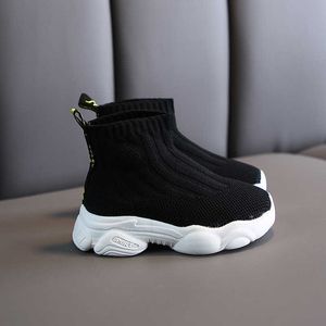 Nuevos niños de primavera Zapatos casuales para niñas Botas cortas Botas cortas Calcetines Zapatillas Zapatillas Zapatillas Tendón Bebé Correr Infantil Deporte X0703