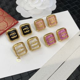 Nieuwe Spring Gift oorbellen 18K GOUD GOLD SOLIEKE KLEUR OUDROP Hoogwaardige Spring Nieuwe Love Earrings Designer merk Letter C Logo Stamp Stud 2023 Charm Dangle oorbellen