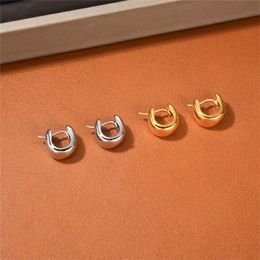 Nouveau printemps boucles d'oreilles en métal brillant en forme de U Ins Niche Design Simple All-Match minimaliste bijoux accessoires