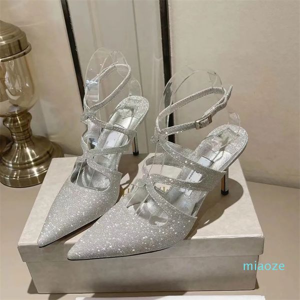 Nueva primavera verano Sandalias de tacón alto Todos los zapatos de charol con punta de cristal Piel de oveja en el interior Mujeres Bling Fiesta Bombas de boda Vestido de diseñador multifunción Sho