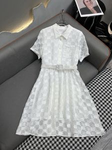 Nouvelle robe de cou de polo printemps / été avec design de taille plié