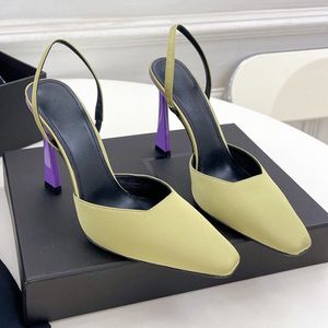 Nieuwe vierkante tenen verven hielpompen sandaal naaldhak satijn slingbacks dames luxe ontwerpers avondjurk feestschoenen enkelbandje fabrieksschoeisel 10,5 cm