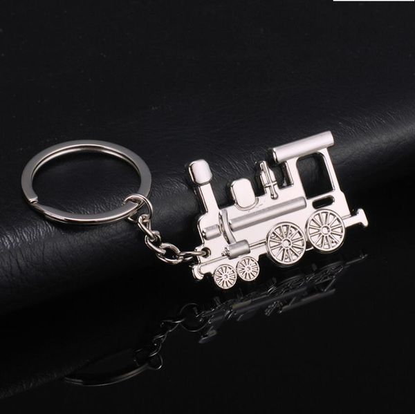 Nouveau porte-clés en acier inoxydable modèle 3D Train moteur ferroviaire cadeaux Cool bijoux de mode porte-clés porte-clés voiture