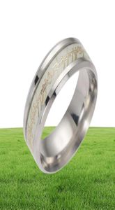 Nouveau acier inoxydable Le seigneur d'un anneau fluorescent de doigts brillants pour femmes bijoux de mode peut laisser tomber Ship4215356