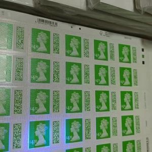 Nieuwe postzegels 100 British Stamps Post Office eersteklas enveloppen, brieven, ansichtkaarten, postbenodigdheden Integriteit eerst, hoop dat u het leuk vindt