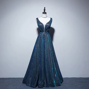 Nieuwe sterrenhemel Peacock Blue Prom Dresses A-Line V Neck-pailletten Mouwloze lange TULLE Formele Banquet Jaarvergadering Satijnen avondjurk 2023