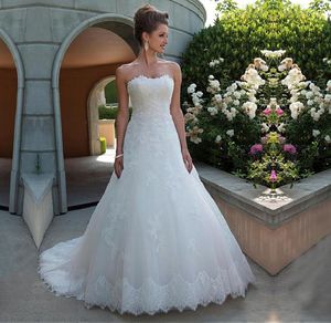 Nuevo vestido de novia de escote sin tirantes Una línea con apliques de encaje con cremallera Vestidos de novia Vestidos de Novia 2020 Robe de Mariee5549755