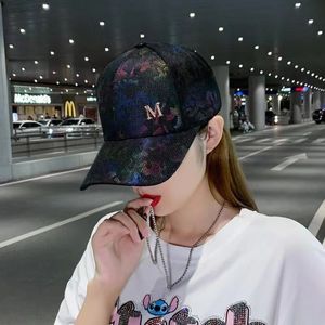 New Style Beanie / Skull Caps Summer Net Cap Femme Dazzle Strass M Label Duck Cap Tout Rue Personnalité Marée Marque Casquette De Baseball Hommes