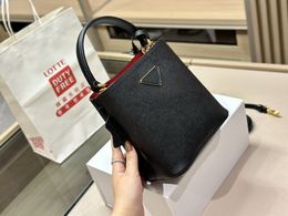 Nuevo estilo Bolsos de cubo Bolso de diseñador para mujer Bolsos de hombro con cordón de cuero Bolsos de compras para mujer Diseñadores de marca Cartera cruzada