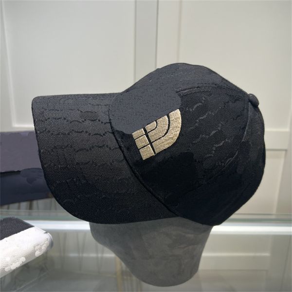 Nouveau style Designer casquette de baseball brodé lettre mode chapeau marque triangle inversé logo pêcheur chapeau luxe hommes chapeau femmes chapeau bouton réglable casquette de baseball 83