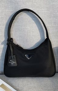 Nouveau Style sacs de soirée sac à aisselles sac Baguette en Nylon moyen sac à main connaissement sac à bandoulière femme