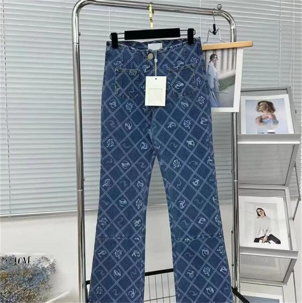 Jean à fleurs bleu clair délavé pour femmes, nouveau style, Design de mode, taille haute, Slim, boutonné, pantalon en Denim