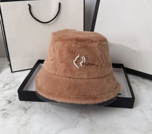 Nieuwe stijl vissershoed winter verdikte fleece schattige emmerhoed all-match gezicht afslankende beanie hoeden warme groothandel