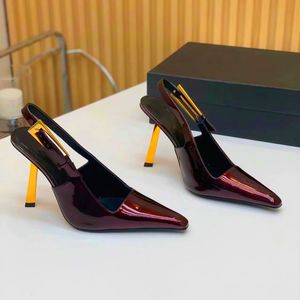 Nouveau style talons en or talons arrière chaussures simples vides en cuir breveté