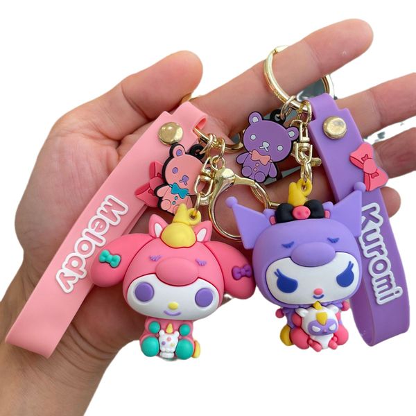 Nouveau Style câlin Kawaii Kuromi porte-clés cannelle voiture porte-clés sac pendentif PVC poupée Anime jouets cadeau 2323