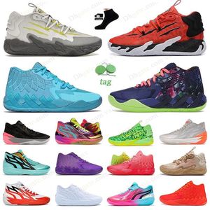 nouveau style lamelo ball mb1 02 03 chaussures de basket-ball chaussure rose noir blanc bleu RicMort Honeycomb Outdoor Hornets Away célèbre dhgates baskets baskets plate-forme