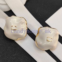 Nieuwe stijl luxe gouden oordop kristalontwerper oorbellen voor vrouwen meisjes merkbrief Pearl studs koperen sieraden oorrang valentijnsdag geschenken verloving