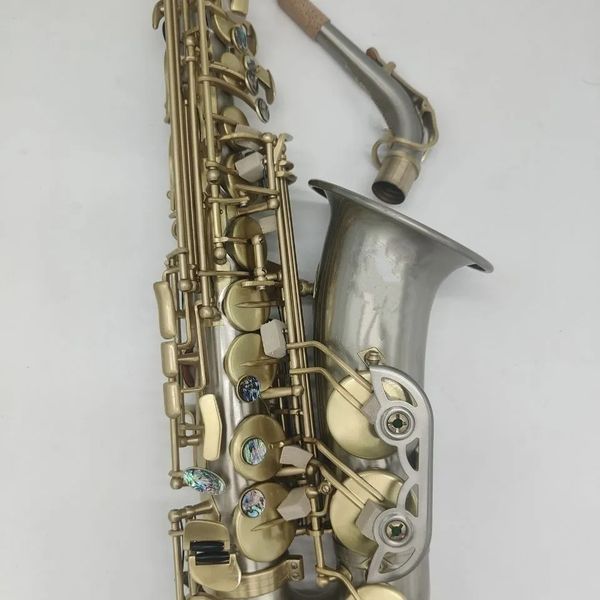 Nouveau modèle de style instrument de saxophone alto processus en laiton blanc renfort à double nervure goutte E-tune bouton d'ormeau saxophone instruments à vent