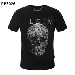 Nouveau style Phillip Plain Hommes T-shirt designer PP Skull Diamond T-shirt à manches courtes Dollar Brown Bear Marque O-cou de haute qualité Skulls Paris T-Shirt PP polo pp2026